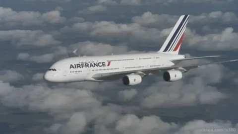 Cheap Flights from Pakistan to France: How to Find Better Airfares